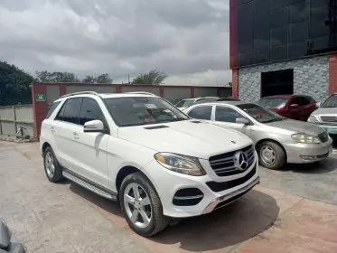 Mercedes-Benz GLE 350