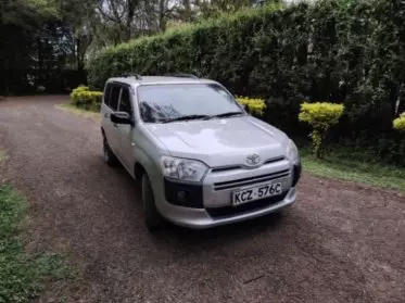 Toyota Succeed 