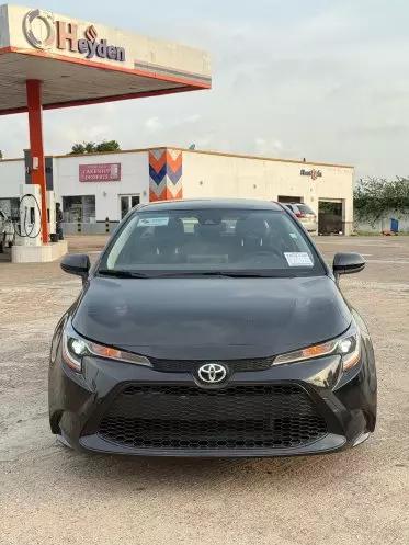 Toyota Corolla Cross (High Grade)