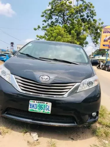 Toyota Sienna