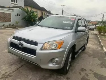 Toyota RAV 4