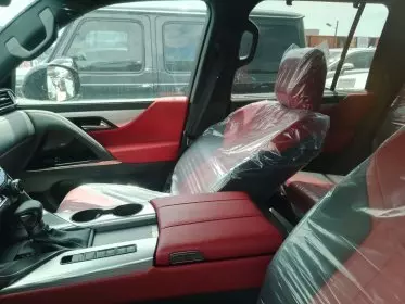 Lexus LX 600