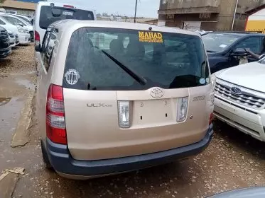 Toyota Succeed