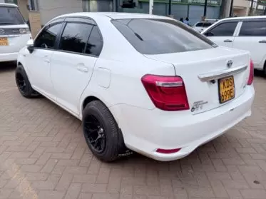 Toyota Axio 