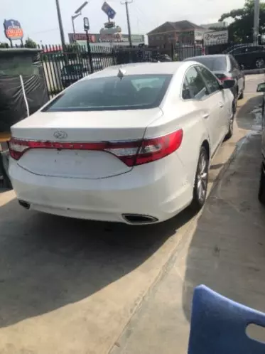 Hyundai Azera