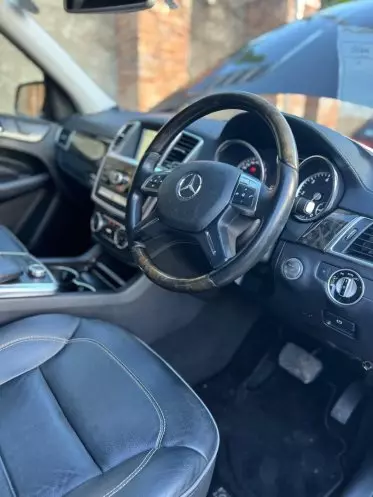 Mercedes-Benz ML 350