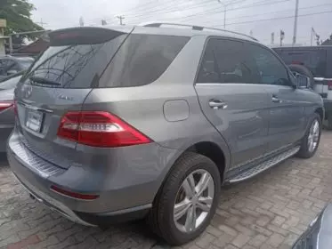 Mercedes-Benz ML 350