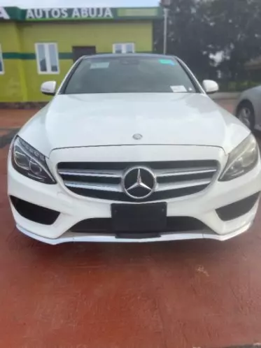 Mercedes-Benz C 400