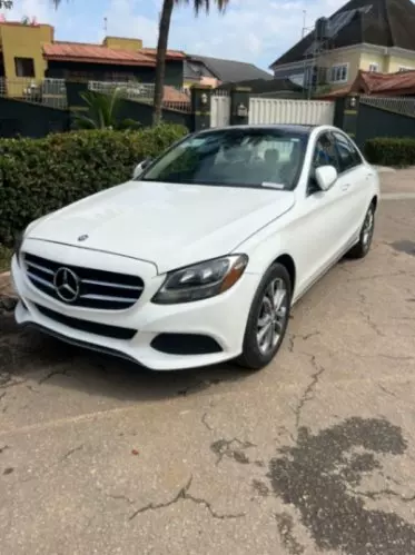 Mercedes-Benz C 300