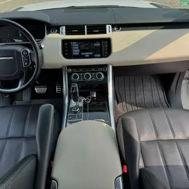 Land Rover RANGE ROVER SPORT HST 