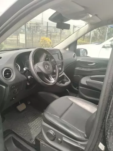 Mercedes-Benz metris
