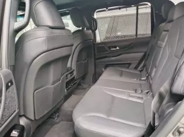 Lexus LX 600