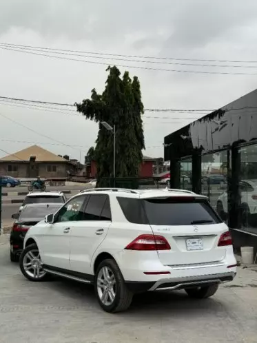 Mercedes-Benz ML 350
