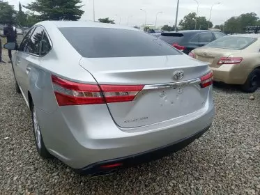 Toyota Avalon