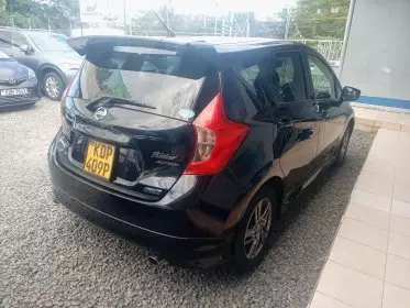 Nissan Note Rider