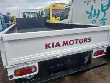 KIA Frontier