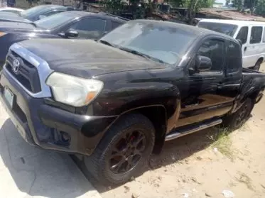 Toyota Tacoma