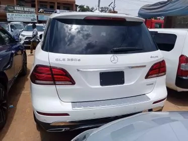 Mercedes-Benz GLE 350
