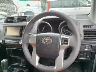 Toyota Landcruiser Prado