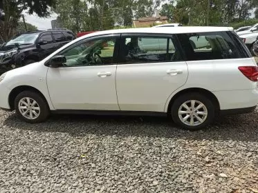 Nissan Wingroad 
