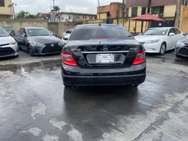 Mercedes-Benz C 300