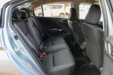 Honda Grace Hybrid