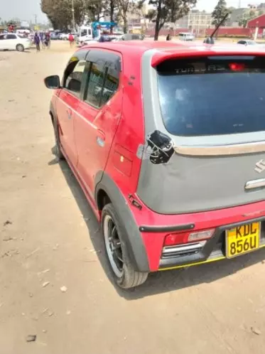 SUZUKI alto