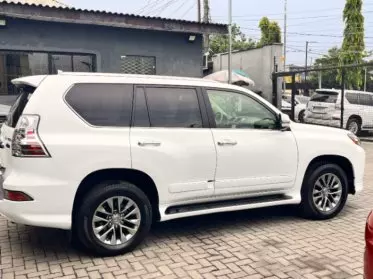 Lexus GX 460