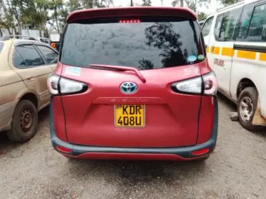 Toyota Sienta