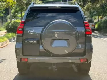 Toyota Landcruiser Prado
