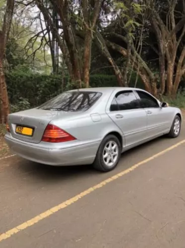 Mercedes-Benz S 320