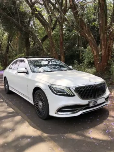 Mercedes-Benz S 400