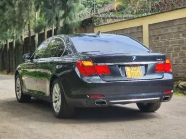 BMW 740 li