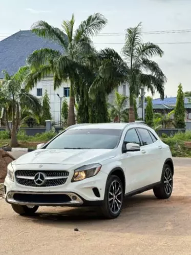 Mercedes-Benz GLA 250