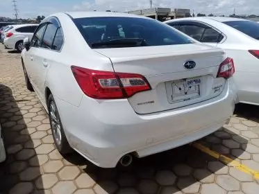 Subaru Legacy B4