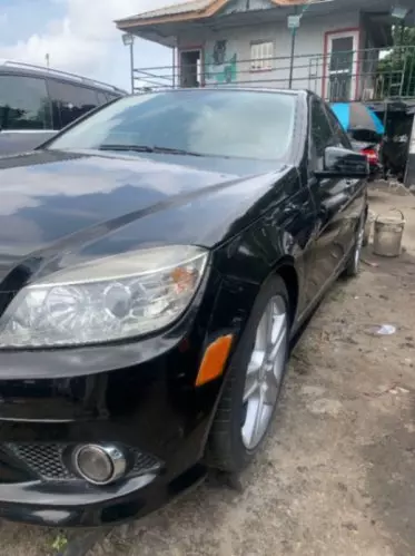 Mercedes-Benz C 300