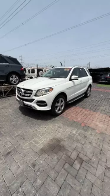 Mercedes-Benz GLE 350