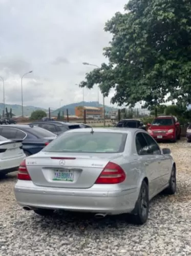 Mercedes-Benz E 350