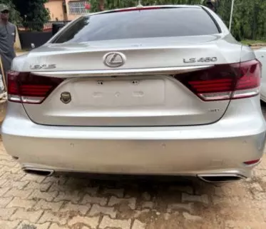 Lexus LS 460