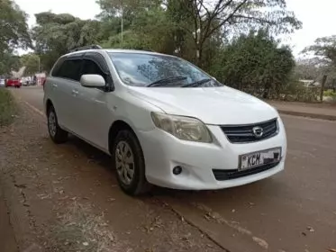 Toyota Fielder 