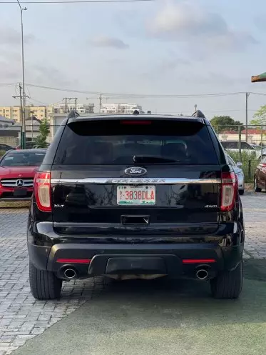 Ford Explorer