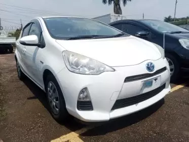 Toyota Aqua Hybrid