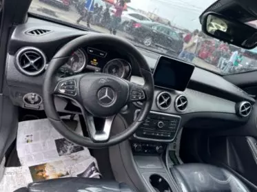Mercedes-Benz GLA 250