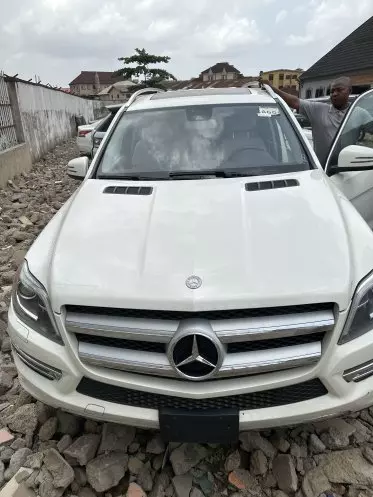 Mercedes-Benz 450