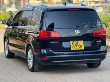 VOLKSWAGEN polo sedadan trend  ba ess