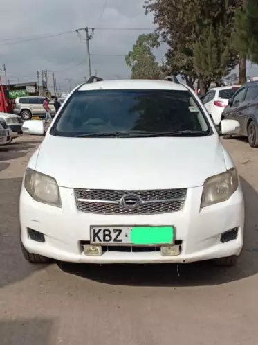 Toyota Fielder 