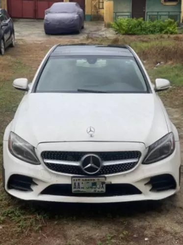 Mercedes-Benz C 300