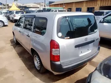 Toyota Succeed