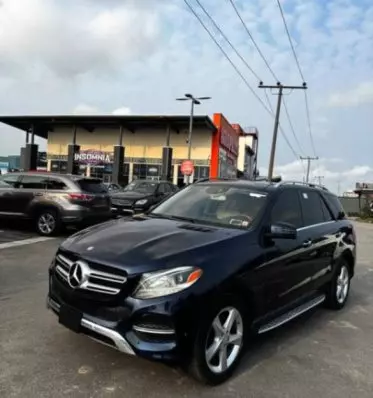 Mercedes-Benz GLE 350