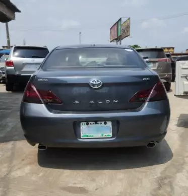 Toyota Avalon